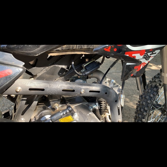 Great bike fun to ride fast good starter bike - Picture 2 of 7